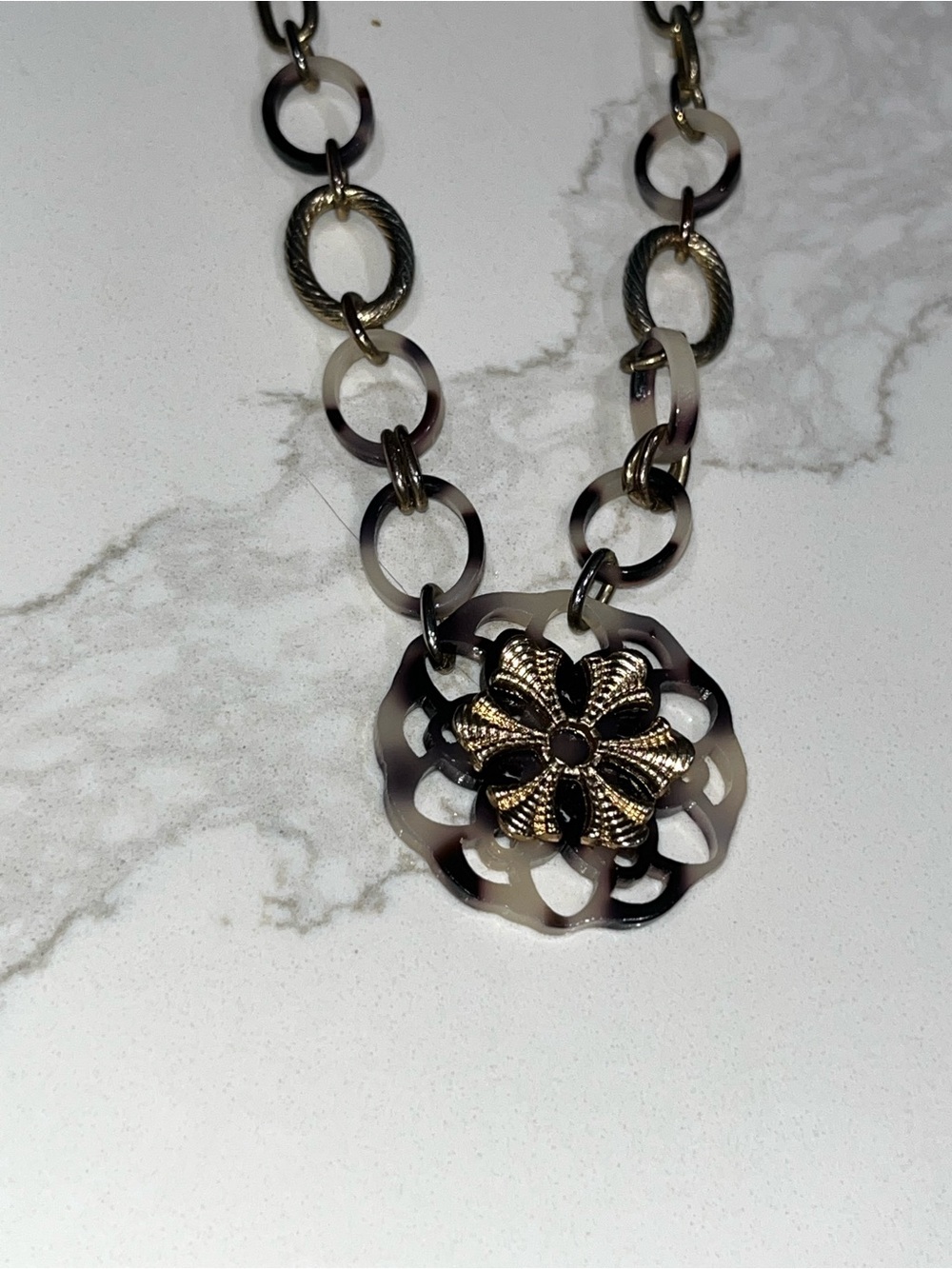 Gold and Black Floral Medallion Chain Necklace - Picture 2 of 3